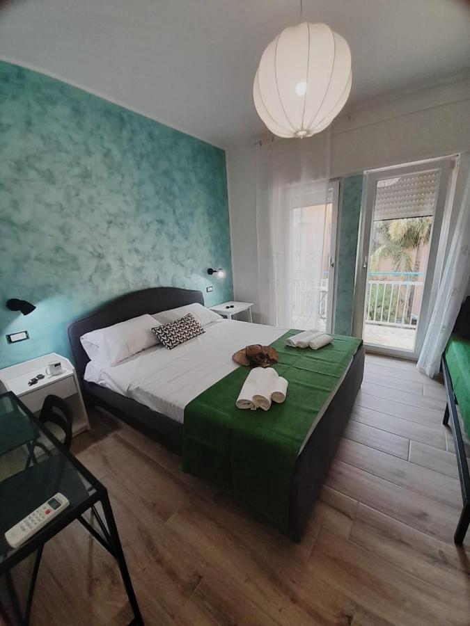 Ariel Rooms سورينتو المظهر الخارجي الصورة